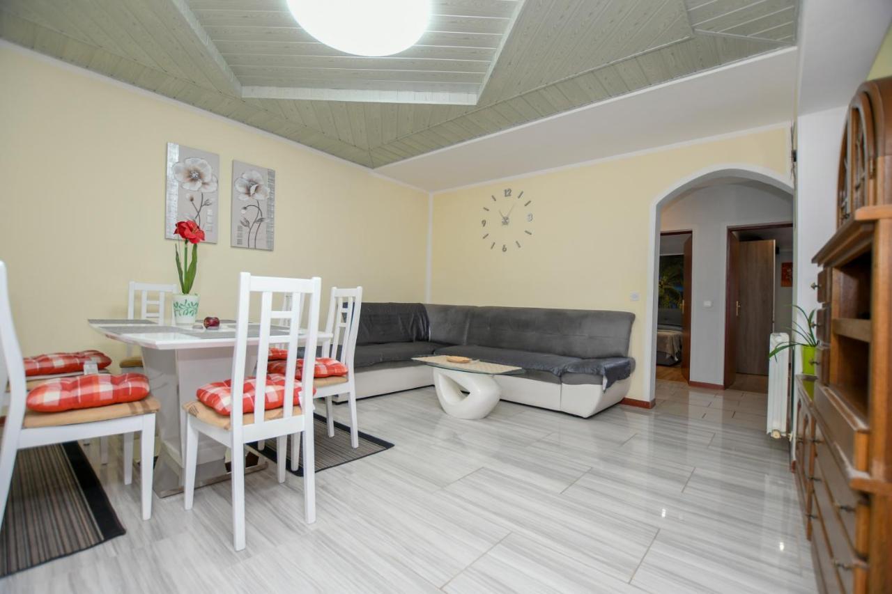 Apartments Katja Porec Luaran gambar