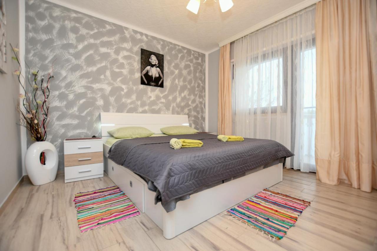 Apartments Katja Porec Luaran gambar